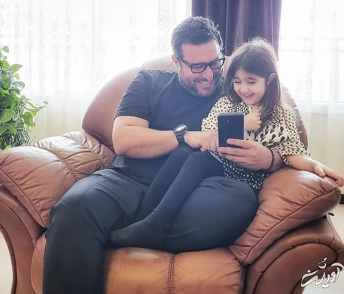 محسن کیایی و دخترش دختر محسن کیایی